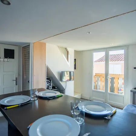 Apartament L'etang - T2 Cosy Avec Balcon & Proche 4 Pers *
